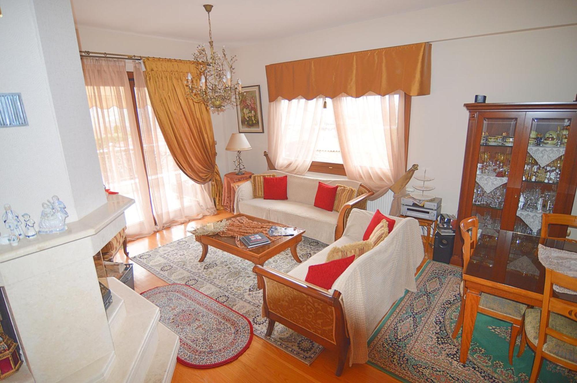 Villa Luxury Paradise Kastoria Lithia Екстер'єр фото