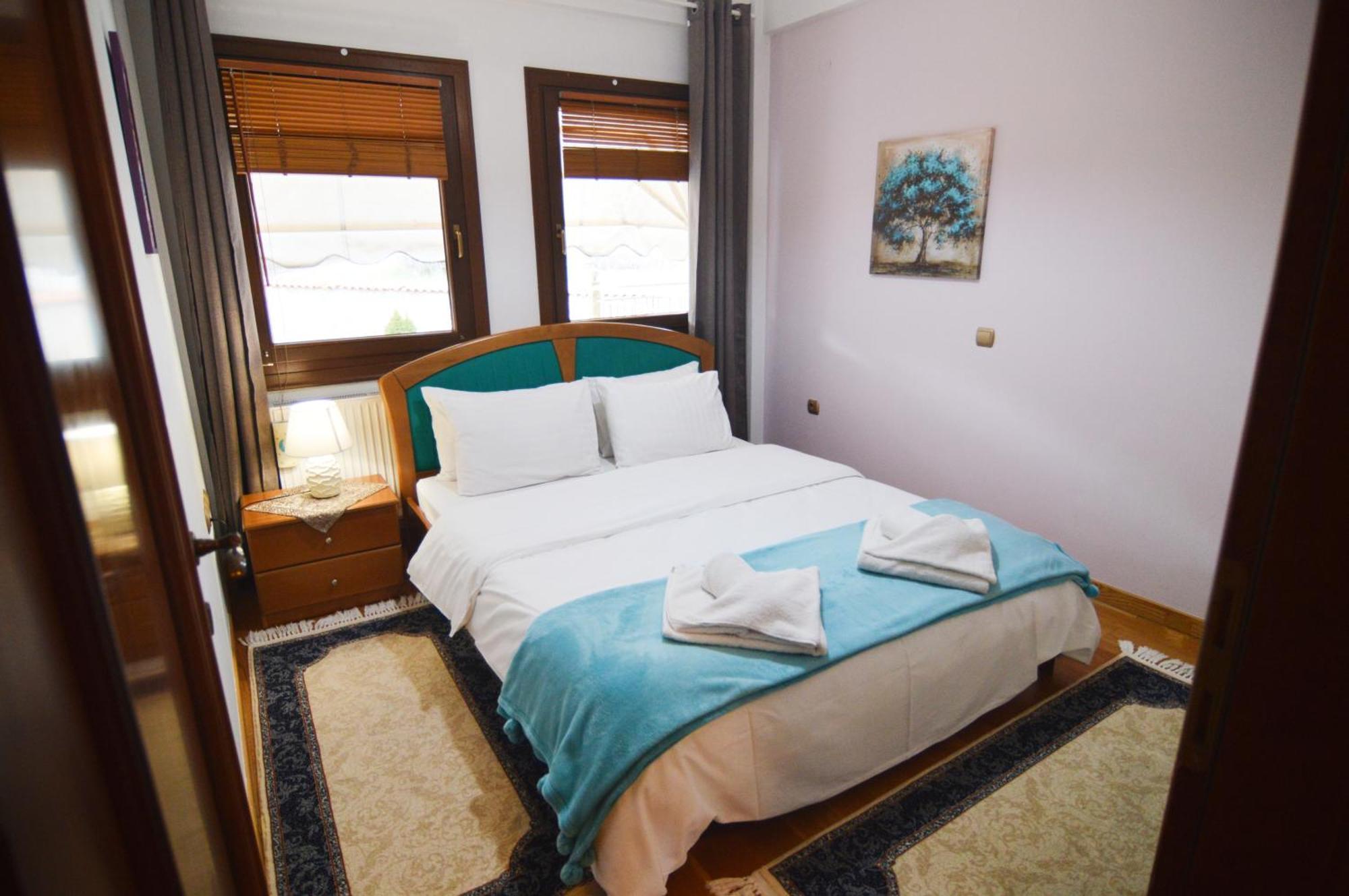 Villa Luxury Paradise Kastoria Lithia Екстер'єр фото