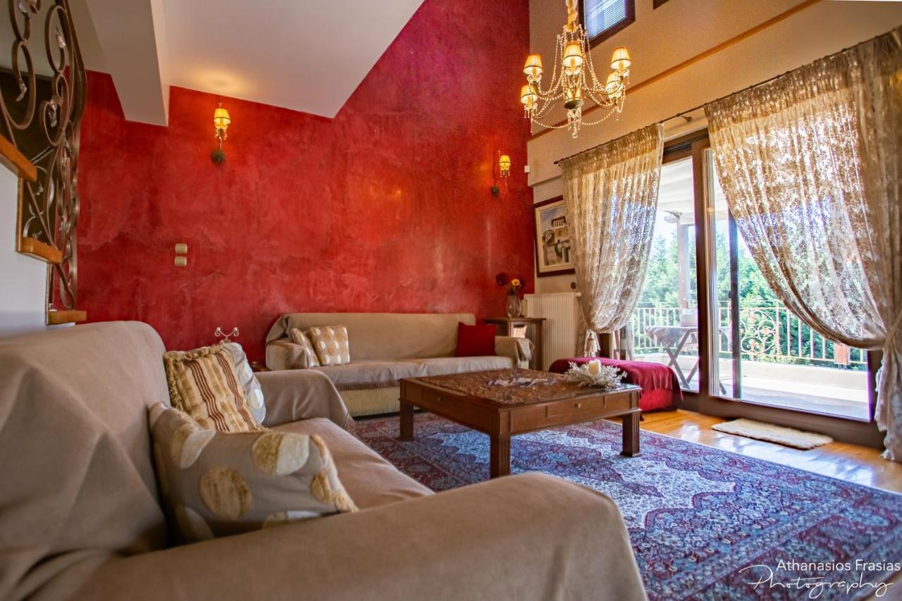 Villa Luxury Paradise Kastoria Lithia Екстер'єр фото
